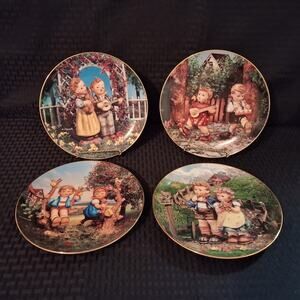 Lot of 4 MI Hummel Danbury Mint Little Companions Collector Plates Vintage
